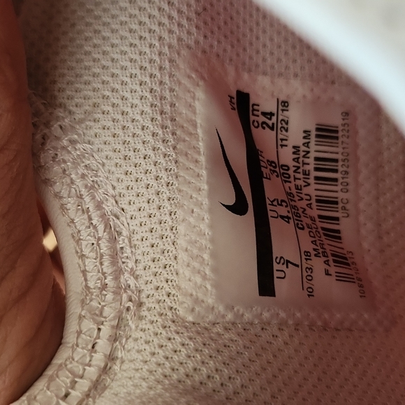 Nike Air - Picture 7 of 7